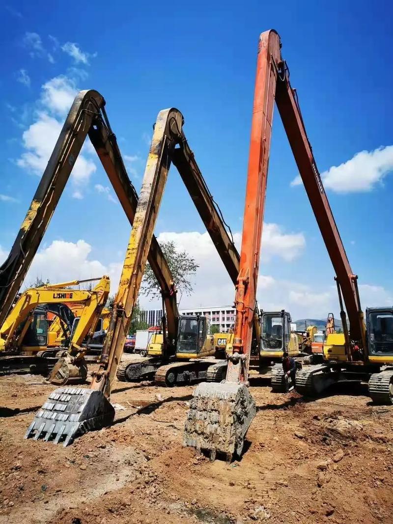 誠信鑄就信賴，竇豆工程機(jī)械租賃，您的專業(yè)設(shè)備伙伴